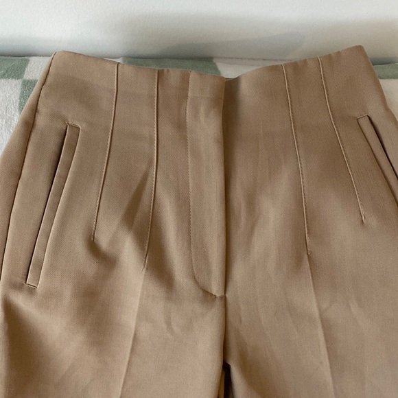 Zara Dress Pant with pleats - Picture 1 of 3